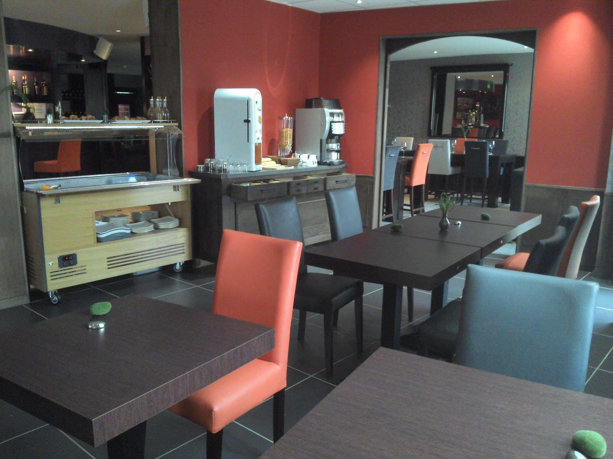Acqs Hotel Dax Bagian luar foto